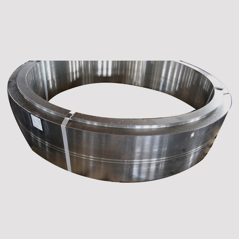 Grand anneau en acier forgé à chaud de 1500 mm SAE 1045 et 4340, forge robuste, anneau laminé sans couture