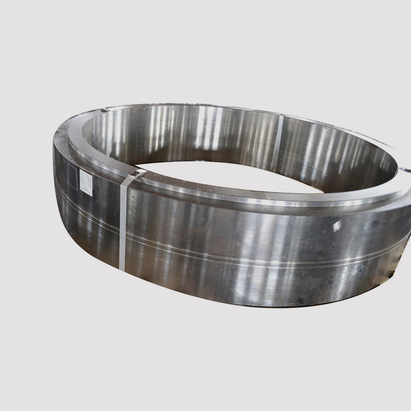 AISI 4140 SCM415 34CrNiMo6 a forgé le forgeage d'anneau roulé sans couture de bague de retenue en acier